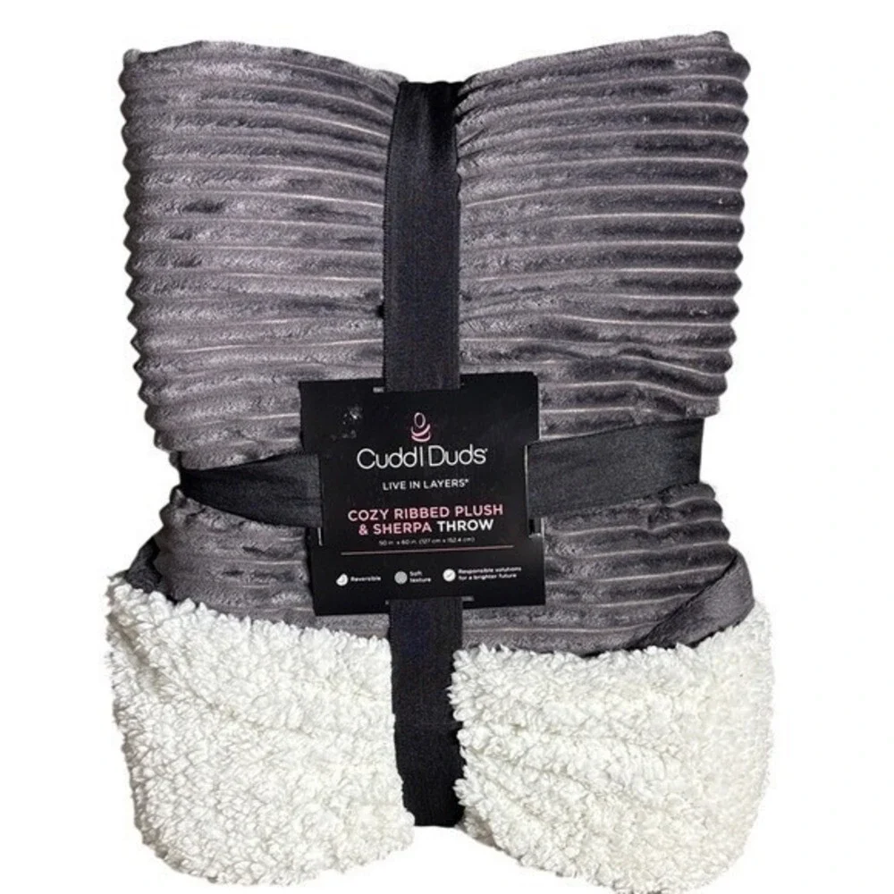 Cuddl Duds Cozy Plush Sherpa Throw Blanket Gray Ribbed 50in by 60in Gift NEW